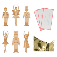 Load image into Gallery viewer, Nutcracker Christmas Crackers